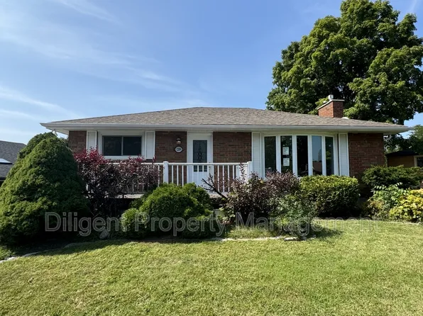 1209 Trentway Vis Unit 2, Peterborough, ON K9H 6N7
