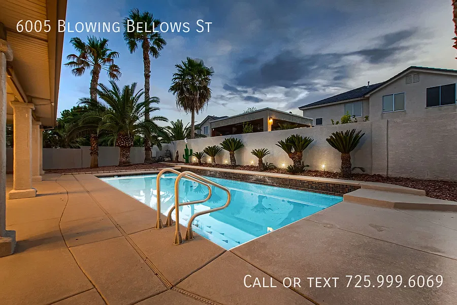 Welcome to your dream home! Gated RV Parking and Pool! — Photo 2