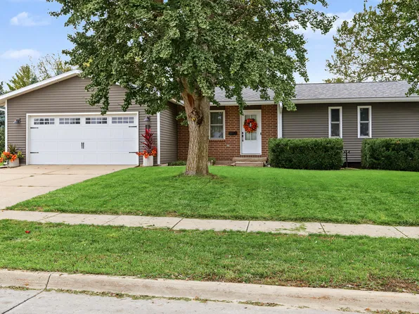 1819 24th St, Ames, IA 50010