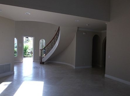 3rd image of 8689 Club Estates