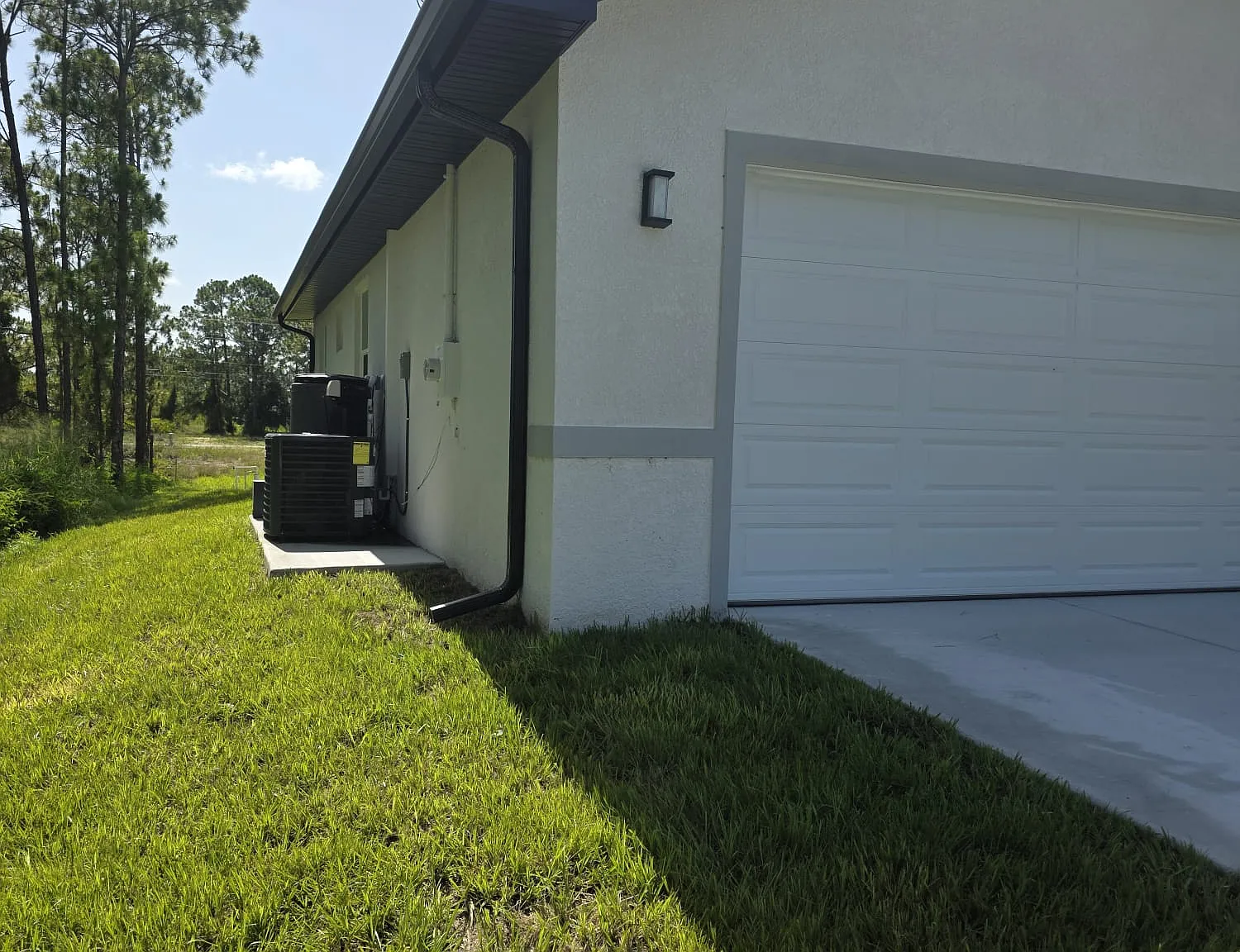 4 bed, 1750 sqft, $2,450 — Photo 3
