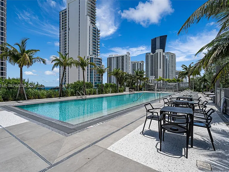 17550 Collins Ave #Penthouse 1 — Photo 67