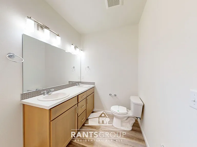 1653 Starlight Ln SW — Photo 46