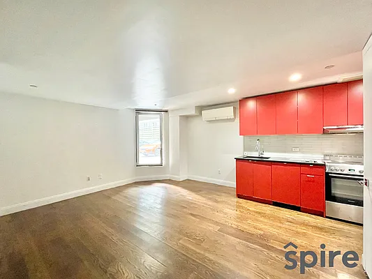 Rented by Spire Group | media 5