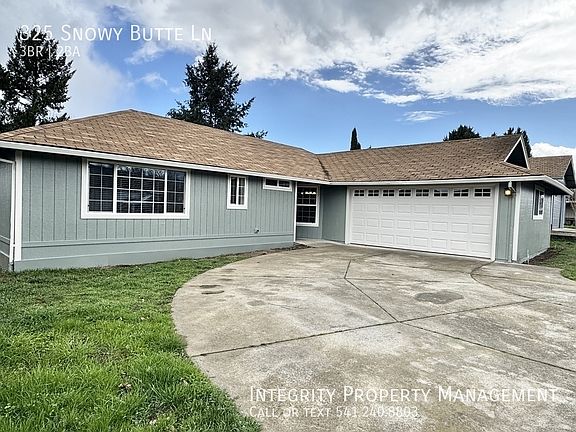 2nd image of 325 Snowy Butte Ln