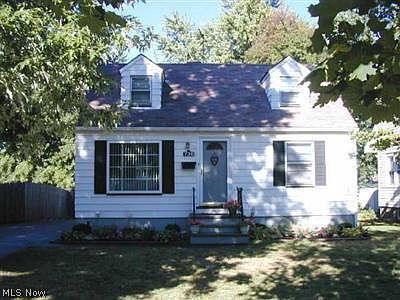1st image of 736 McKinley St