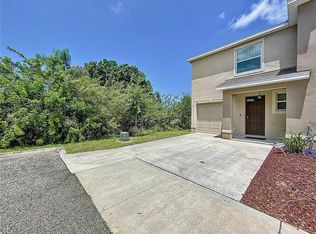 702 Barclay Wood Dr, Ruskin, FL 33570