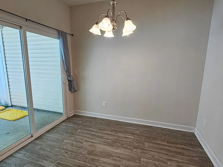 119 Jaydn Dr E — Photo 5