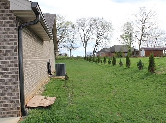 2nd image of 126 Crosslake Ln