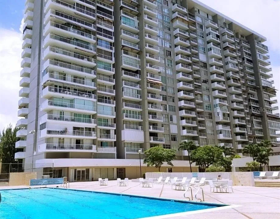 ISLA VERDE AVE. Cond. Coral Beach Ii #714