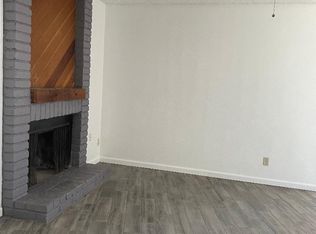 4627 N Emerson Ave #101, Fresno, CA 93722