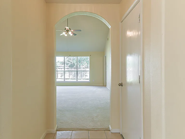 5329 Morgan Oak Dr — Photo 4