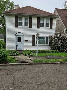 929 Montgomery St, East Liverpool, OH, 43920