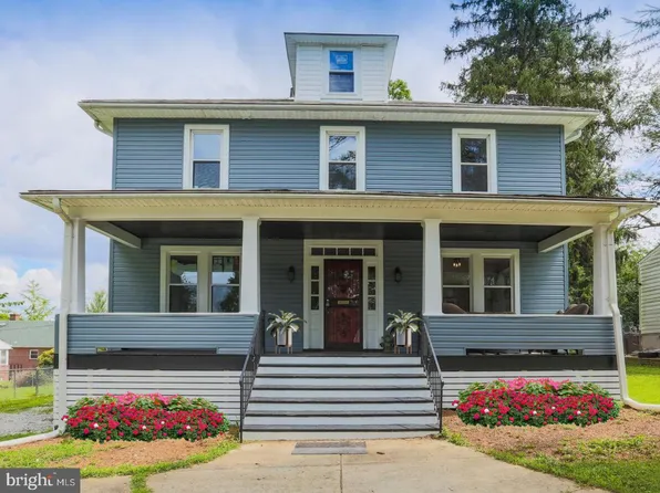 3001 Manhattan Ave, Baltimore, MD 21215