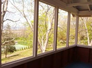 4400 Breakwater Rd, Mattituck, NY 11952