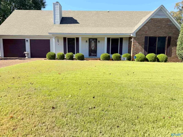 205 Birch Run, Florence, AL 35633