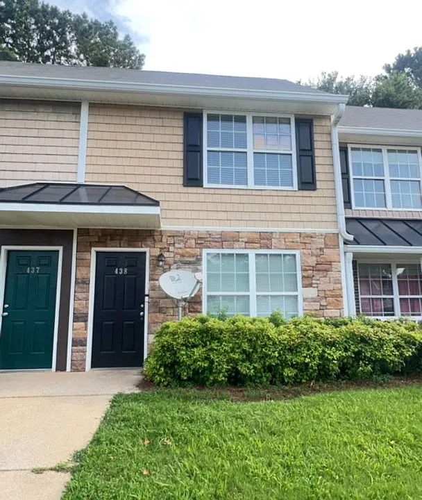 438 White Ingram Pkwy
