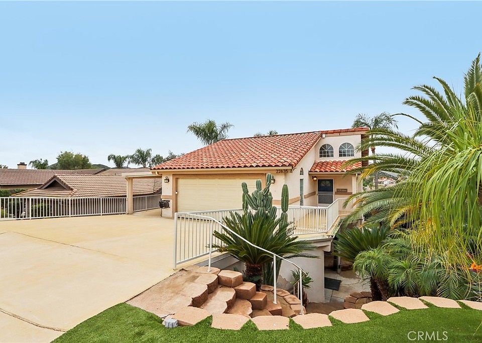 1st image of 22635 S Canyon Lake Dr