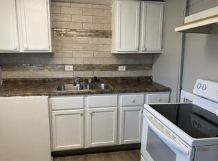 203 154th St, Harvey, IL 60426