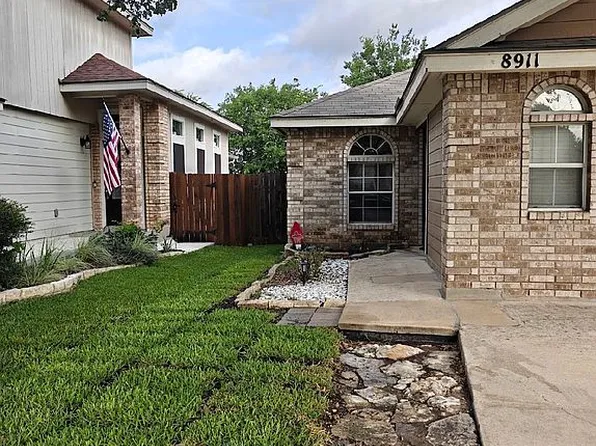 8911 Gill Brg, San Antonio, TX 78254