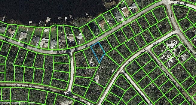 2nd image of 3244 Lake Hill Dr