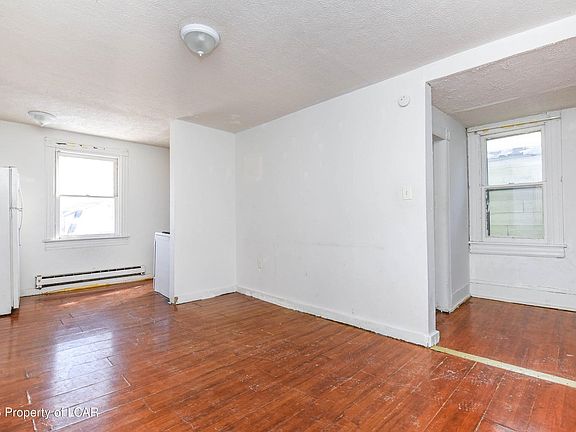 3rd image of 169 Madison St APT 2