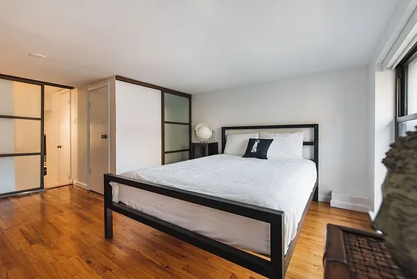 Sold by Harmonycity Corp. | media 17