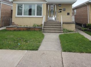 6011 S Moody Ave, Chicago, IL