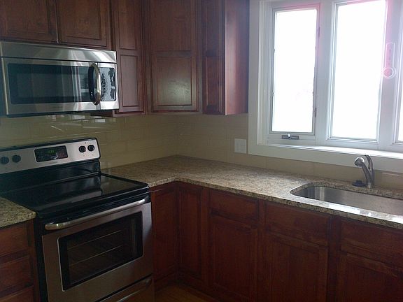 Range/oven/micro wave oven