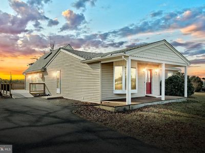 646 Railroad Ln, Orrtanna, PA, 17353