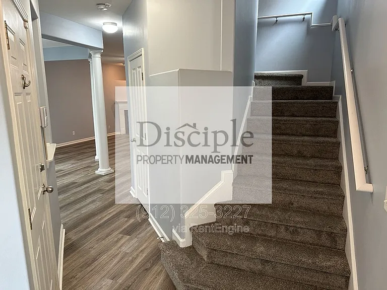 250 Summer Hill Way — Photo 4