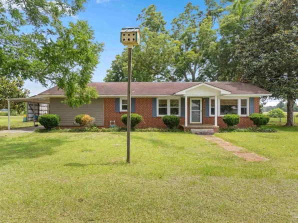 5061 Highway 164, Walnut Hill, FL 32568