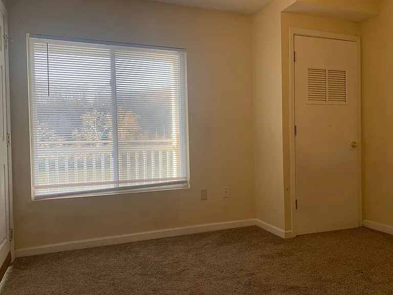 2311 University Commons Dr — Photo 17