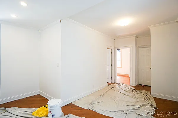 Rented by City Connections Realty | media 14