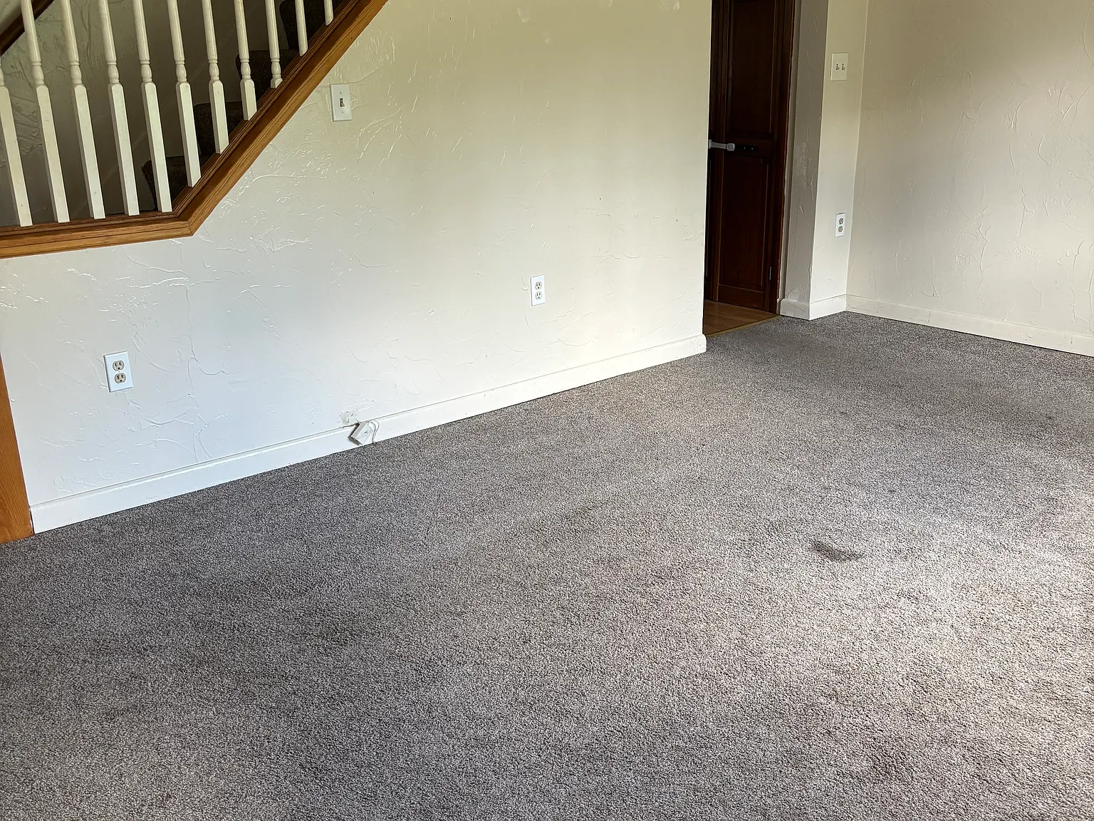 2 bed, 1200 sqft, $1,000 — Photo 4