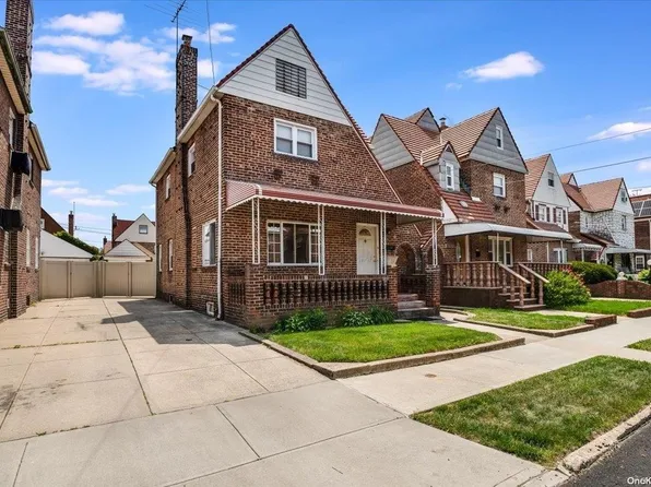 131-17 227th Street, Laurelton, NY 11413