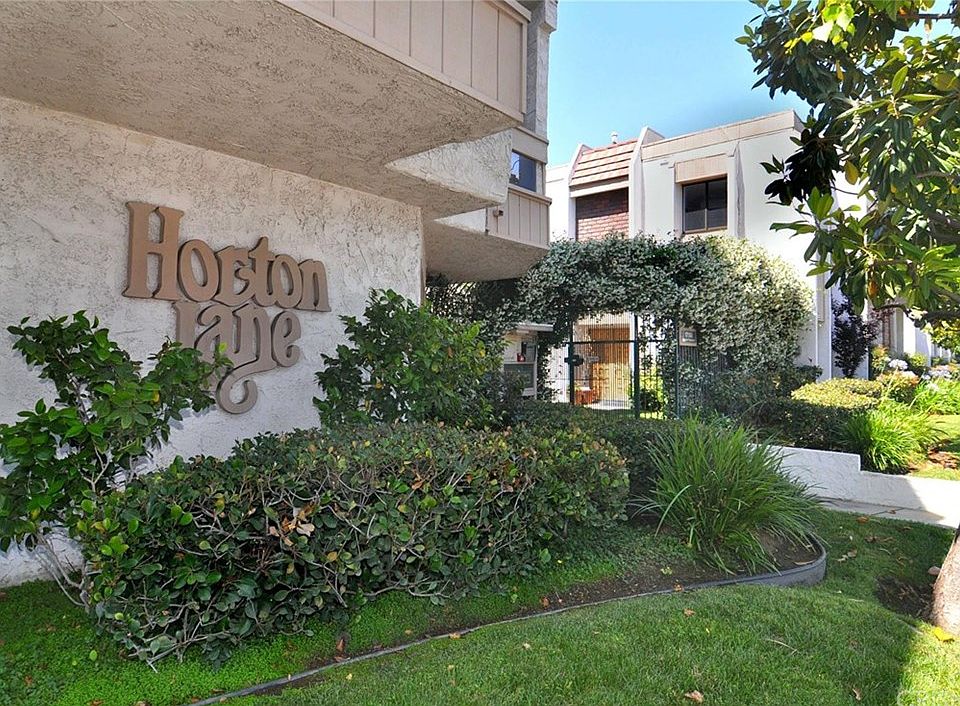 1st image of 17150 Burbank Blvd Unit 36