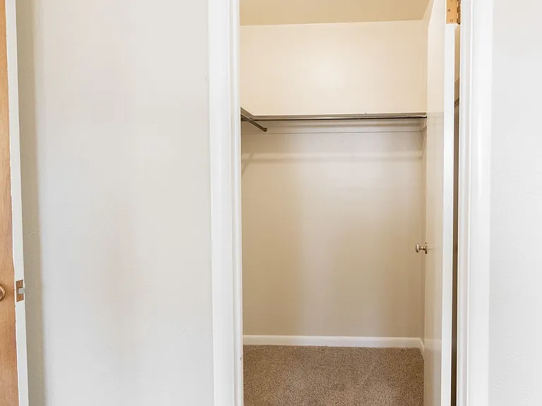 822 Orion Dr — Photo 28