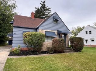 5244 Thomas St, Maple Heights, OH 44137