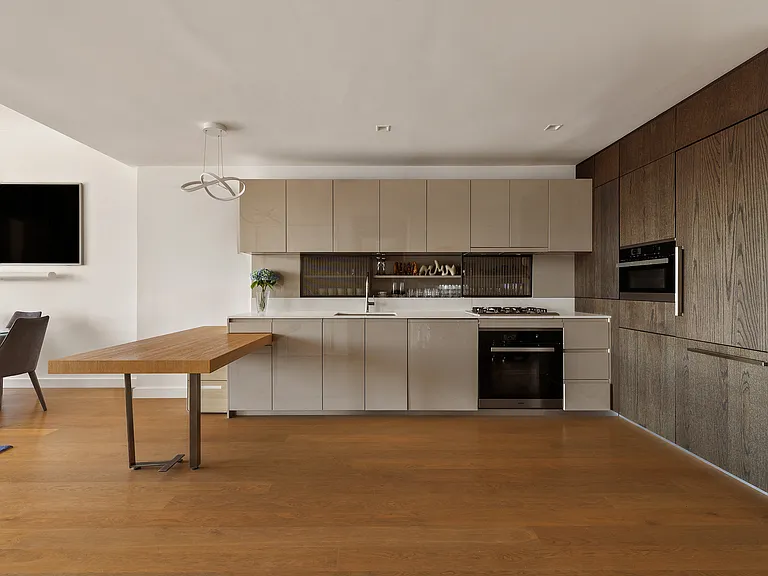 202 Broome St #12C — Photo 7