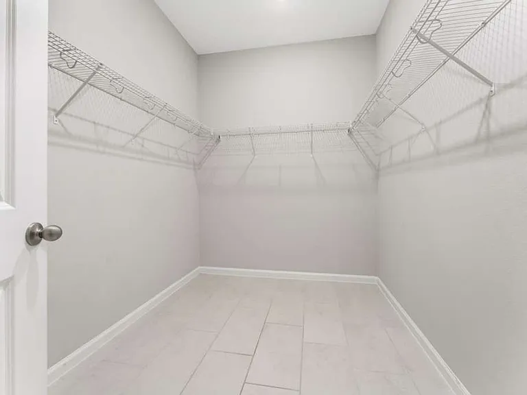 1434 Maddie Berry Ln — Photo 15