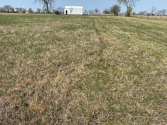 4th image of 63644 E 270th Rd