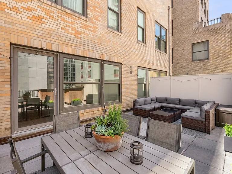 88 Greenwich St #1110 — Photo 1