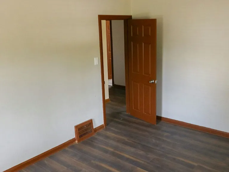 9217 Marshall Ave — Photo 1
