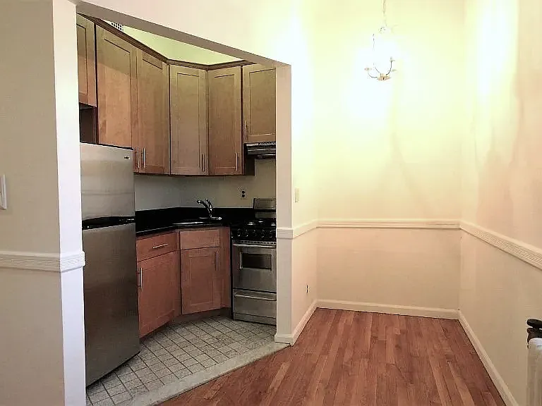 100 W 87th St #3C — Photo 2