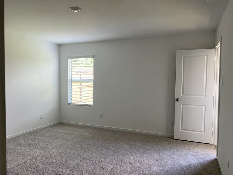 816 Dressage Ln — Photo 14