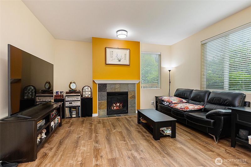 2nd image of 28104 Maple Ridge Way SE