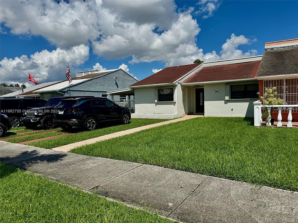1st image of 9607 Grand Canal Dr #1