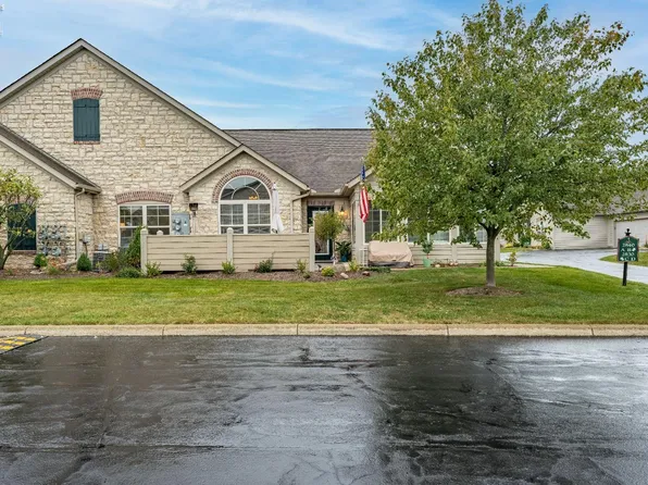 2830 Canterbury Cir #D, Port Clinton, OH 43452