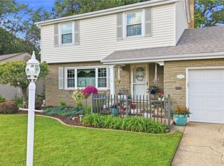 934 Larkridge Ave, Youngstown, OH 44512